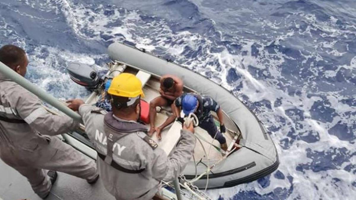 Fidżi Maritime Rescue, Decapitation Claims: wzywa marynarkę wojenną na poszukiwanie zaginionej załogi rybackiej