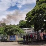 Budynki spłonęły podczas plądrowania po proteście Wysp Salomona