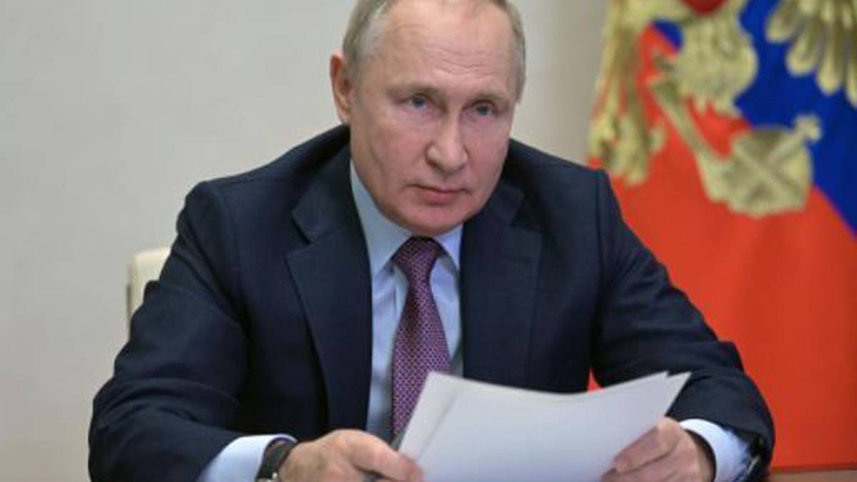 Prezydent Rosji Władimir Putin omawia opcje, jeśli Zachód odrzuci gwarancje dla Ukrainy