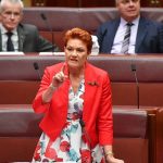 Epidemia Covid 19 Omicron: „Nieodpowiedzialna i niebezpieczna” — ognisty wybuch policji Pauline Hanson