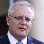 Premier Australii mówi, że jego rząd był zbyt optymistyczny przed wzrostem Omicron