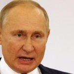 Prezydent Rosji Władimir Putin mówi Ukrainie, aby przestała walczyć, mówi, że planowana jest inwazja