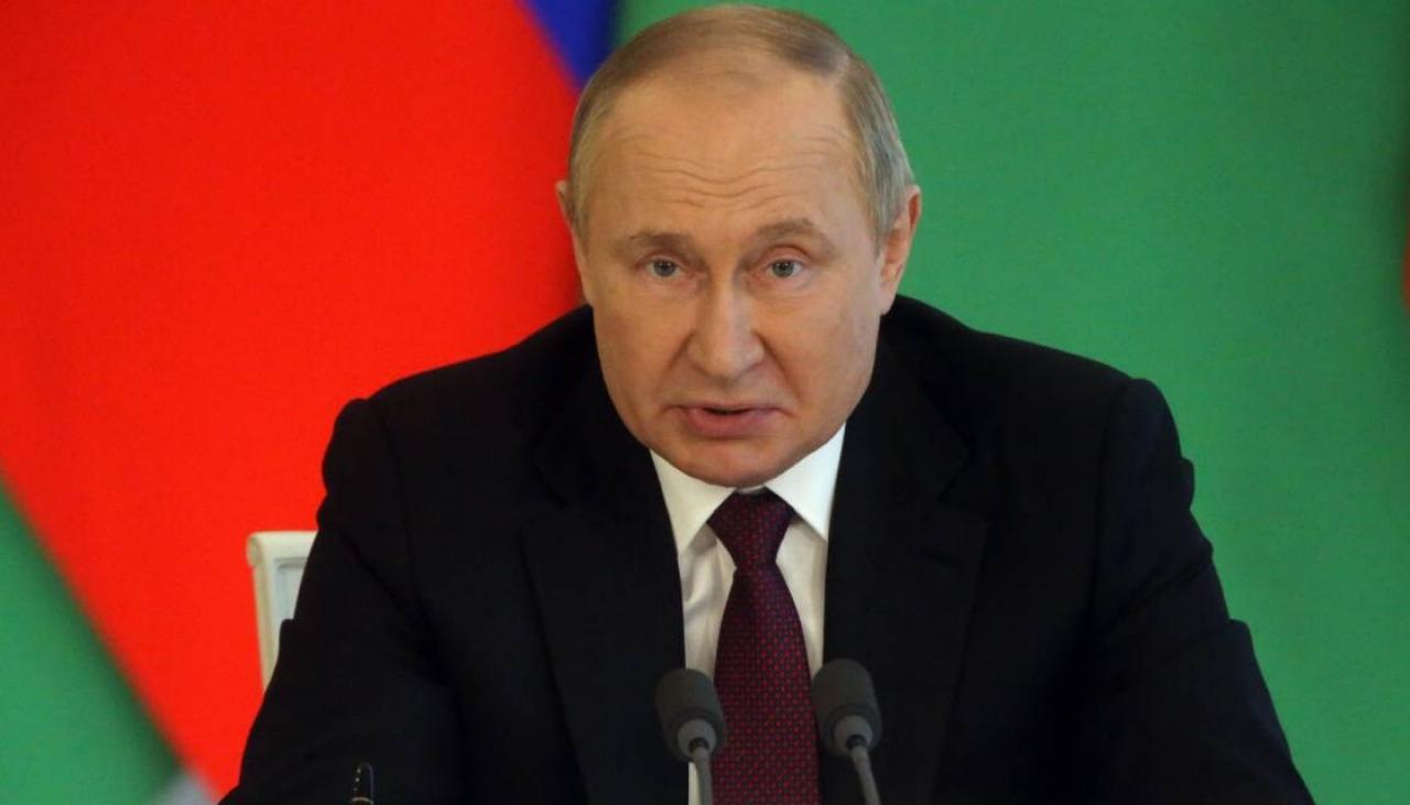 Prezydent Rosji Władimir Putin podobno poprosił o „pilną pomoc medyczną” po tym, jak „ostro zachorował”