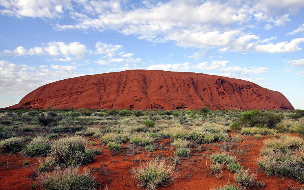 Australijczyk skazany za wspinaczkę na Uluru