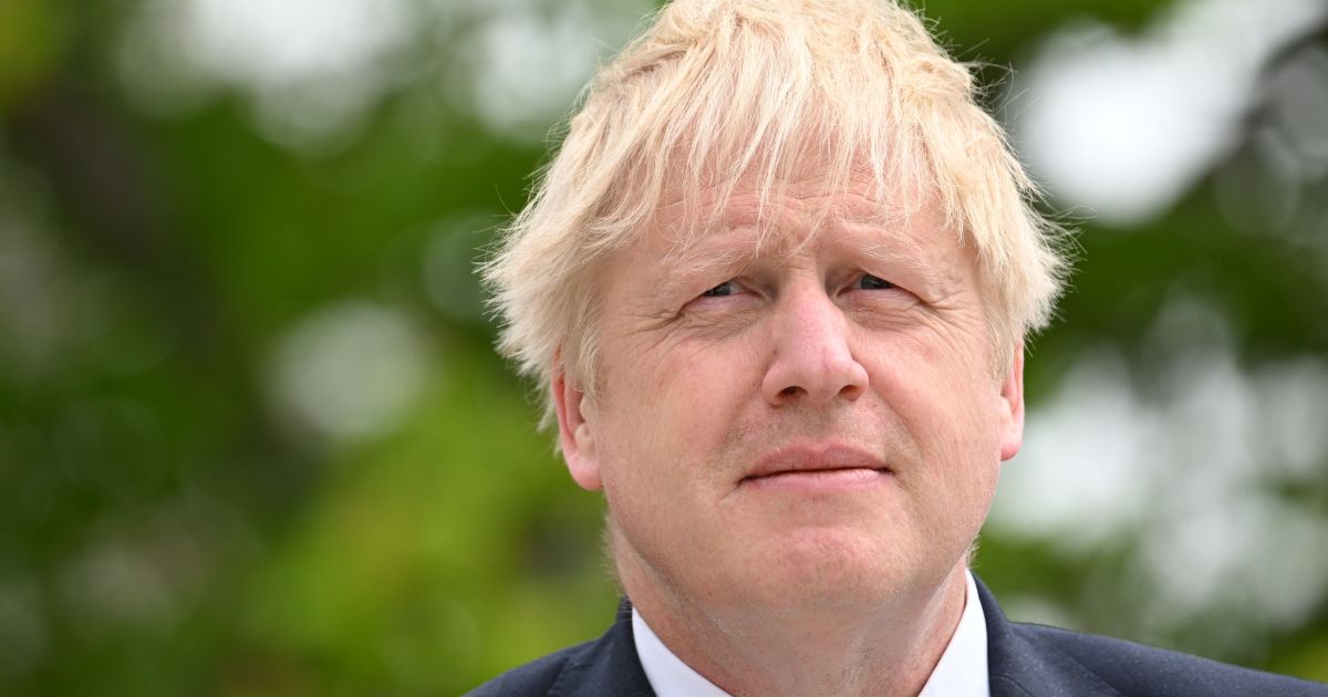 Boris Johnson wraca do Wielkiej Brytanii, aby spróbować szybkiego powrotu