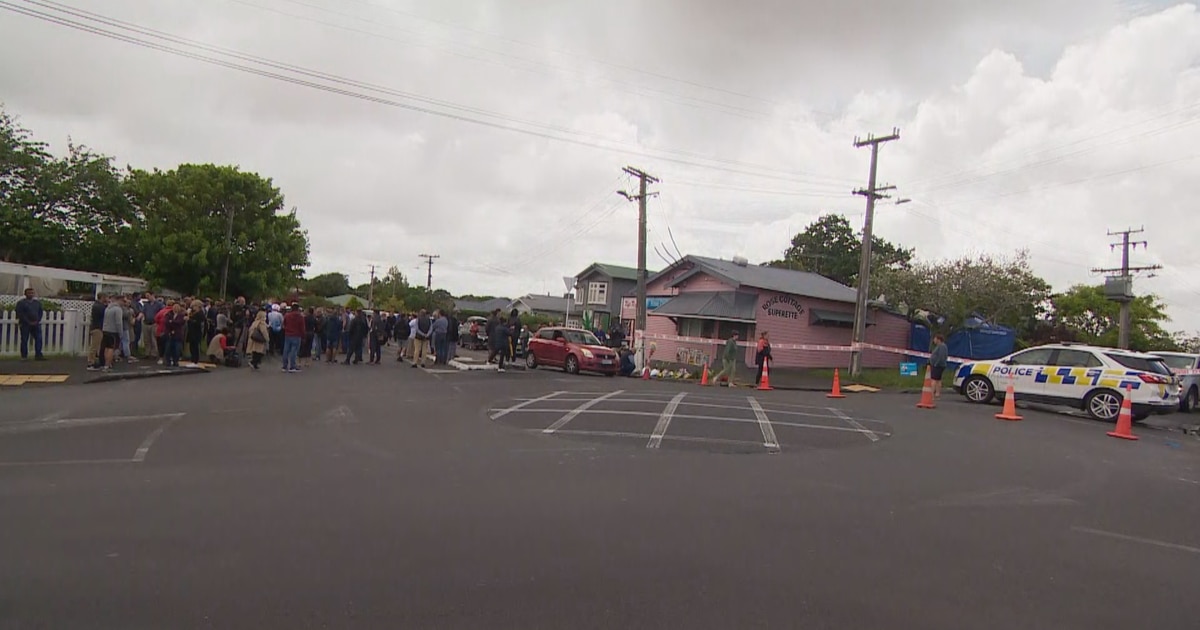Pracownik mleczarni w Auckland został zasztyletowany 100 metrów od sklepu