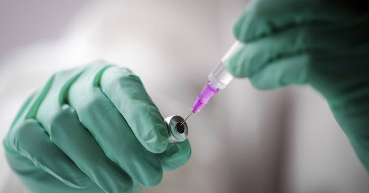 Lekarz rodzinny, który spamuje 600 pacjentów antyszczepionkowymi poglądami, został skrytykowany